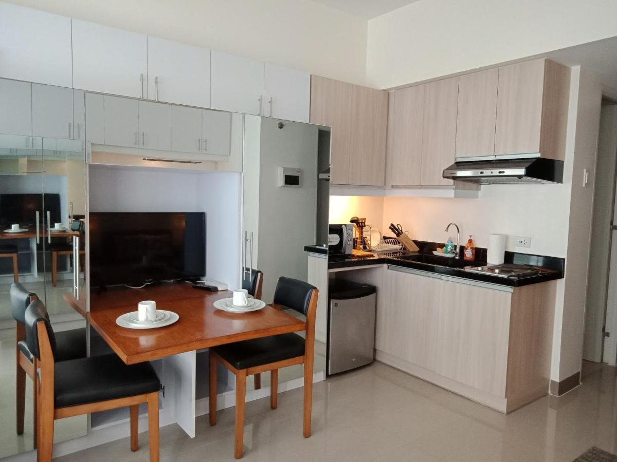 Mabolo Garden Flat A7 Near Ayala Mall Apartment Cebu ภายนอก รูปภาพ